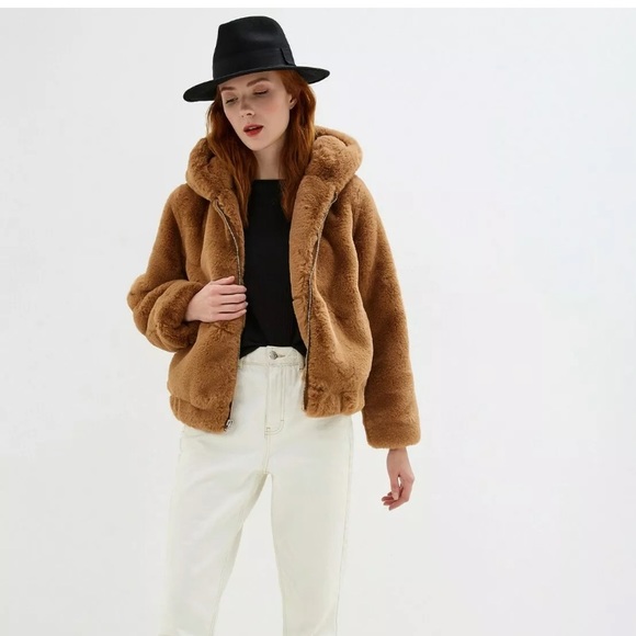 gap faux fur bomber jacket